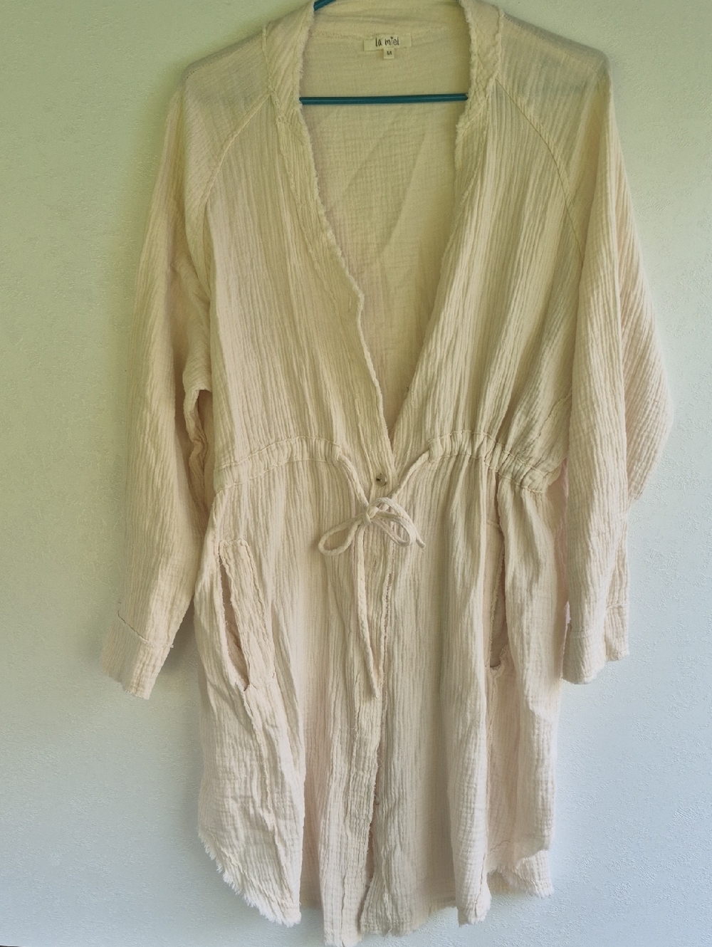 LA MIEL Cream Lightweight Gauze Top